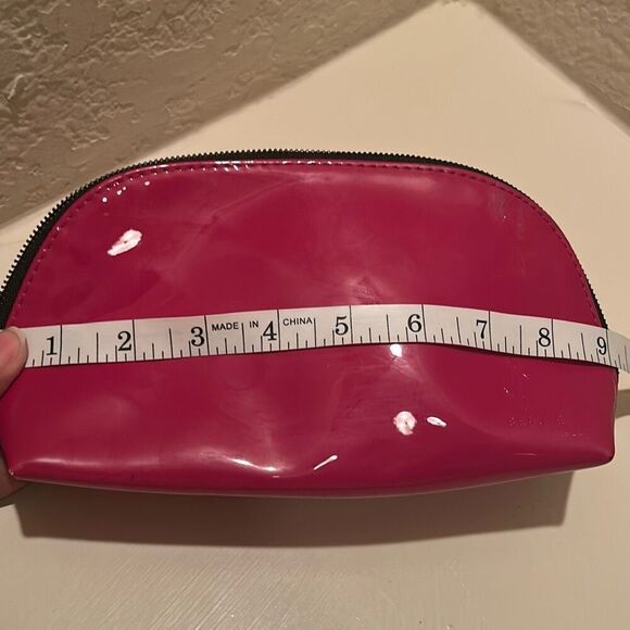 YSL Beaute Zip Around Cosmetic Travel Beauty Bag Pink Glossy Faux Leather NWT - Picture 7 of 9